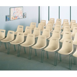 69-collectivites-des-chaises-campus-en-acier-rond-avec-assise-coque-polypropylene